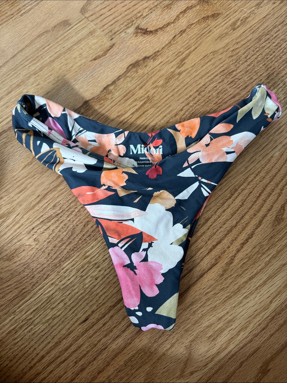 Midori Eden Jax bottom
